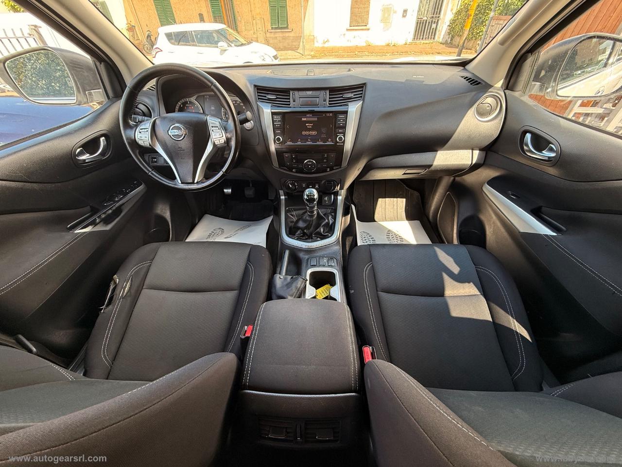 NISSAN Navara 2.3 dCi 4WD Double Cab Acenta