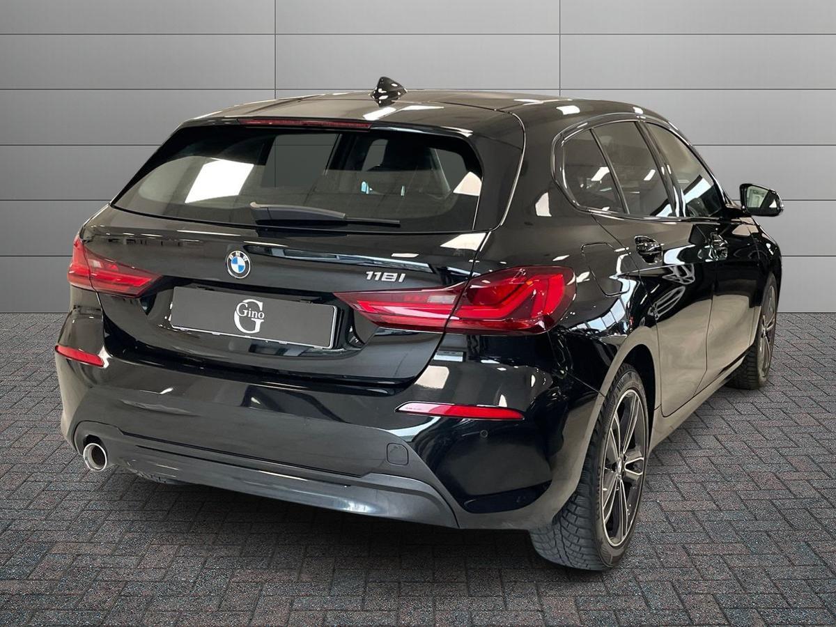 BMW Serie 1 F40 - 118i Sport 140cv