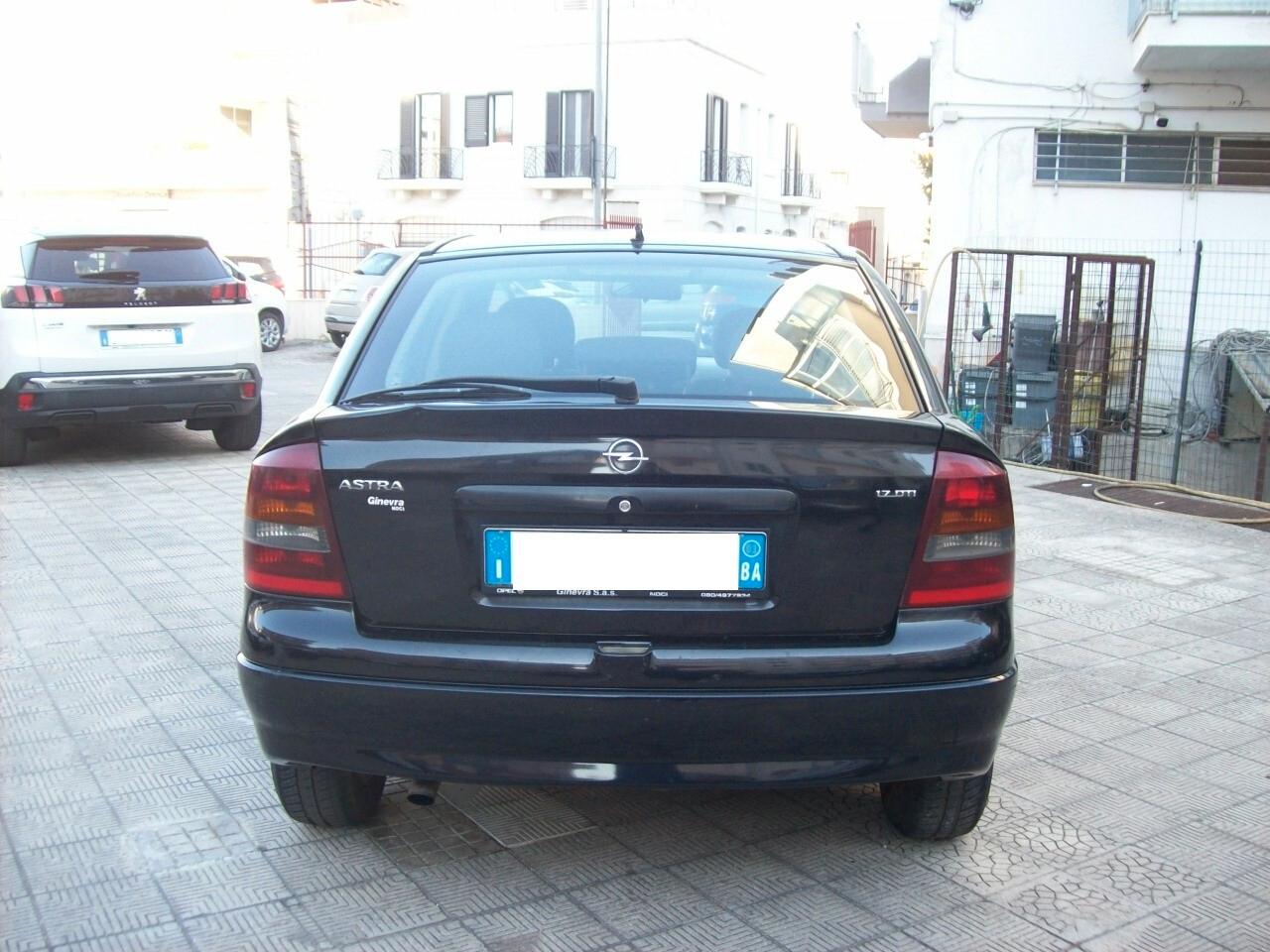 Opel Astra 1.7 DTI 75CV 5 porte 'Njoy
