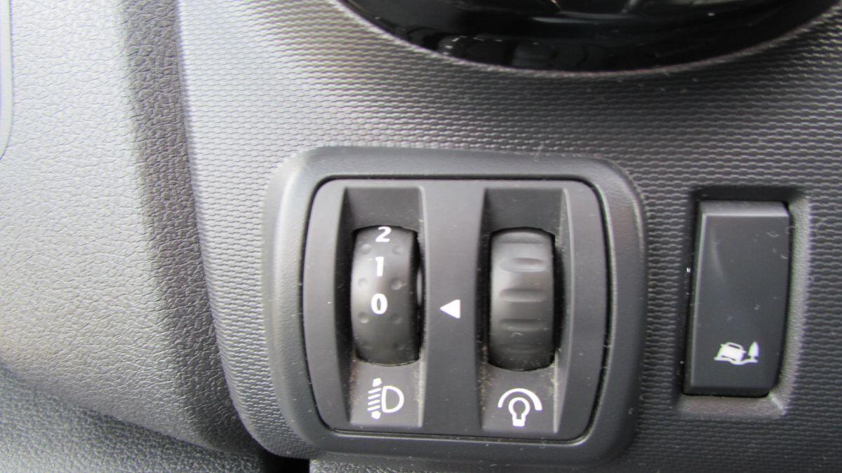 RENAULT trafic spaceclass T29 1.6 dci 125cv L2H1 S&S E6 trafic spaceclass T29 1.6 dci 125cv L2H1 S&S E6