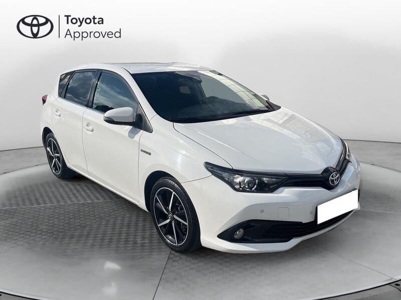 Toyota Auris 1.8 Hybrid Style
