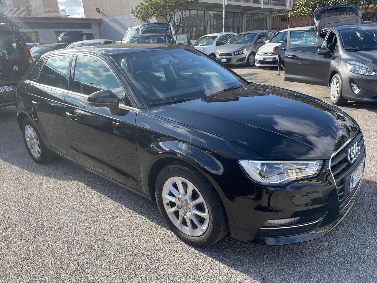 Audi A3 SPB 1.6 TDI clean diesel S tronic Ambition