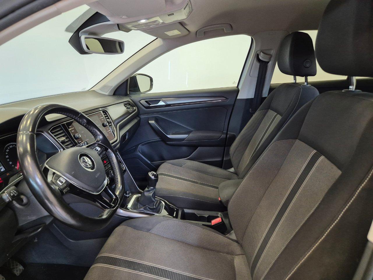 Volkswagen T-Roc 1.0 tsi Style 115cv - NEOPATENTATI - Sens. Park. - Carplay