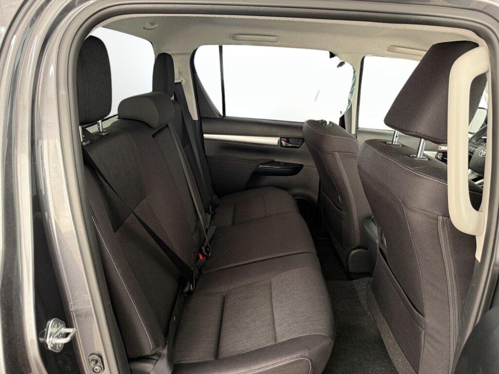 Toyota Hilux Double Cab 2.4 D-4D Executive A/T