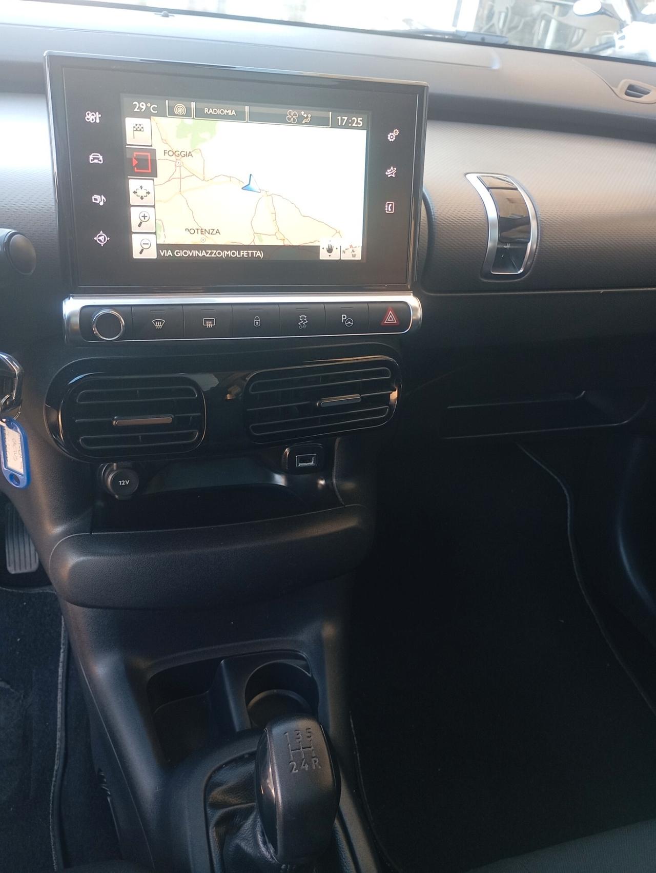 Citroen C4 Cactus PureTech 82 Shine full optional