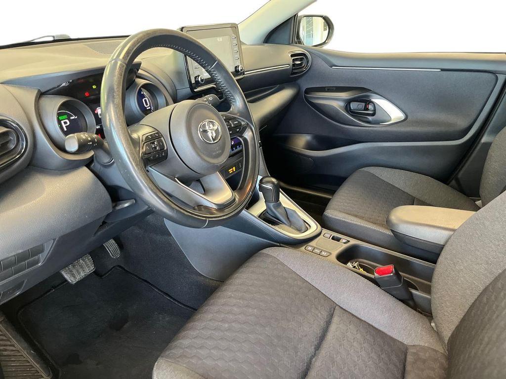 Toyota Yaris 1.5 hybrid Trend