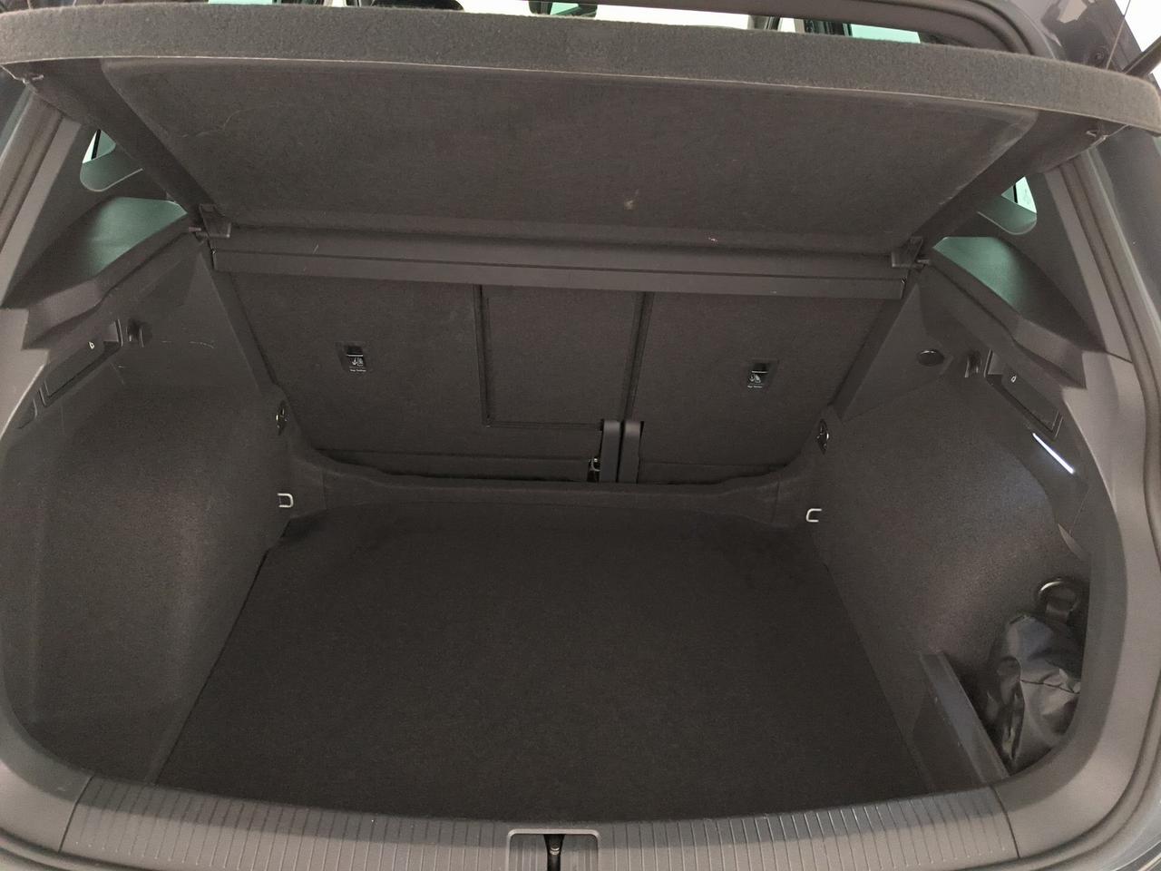 Volkswagen Tiguan 2.0 tdi r-line 150cv dsg