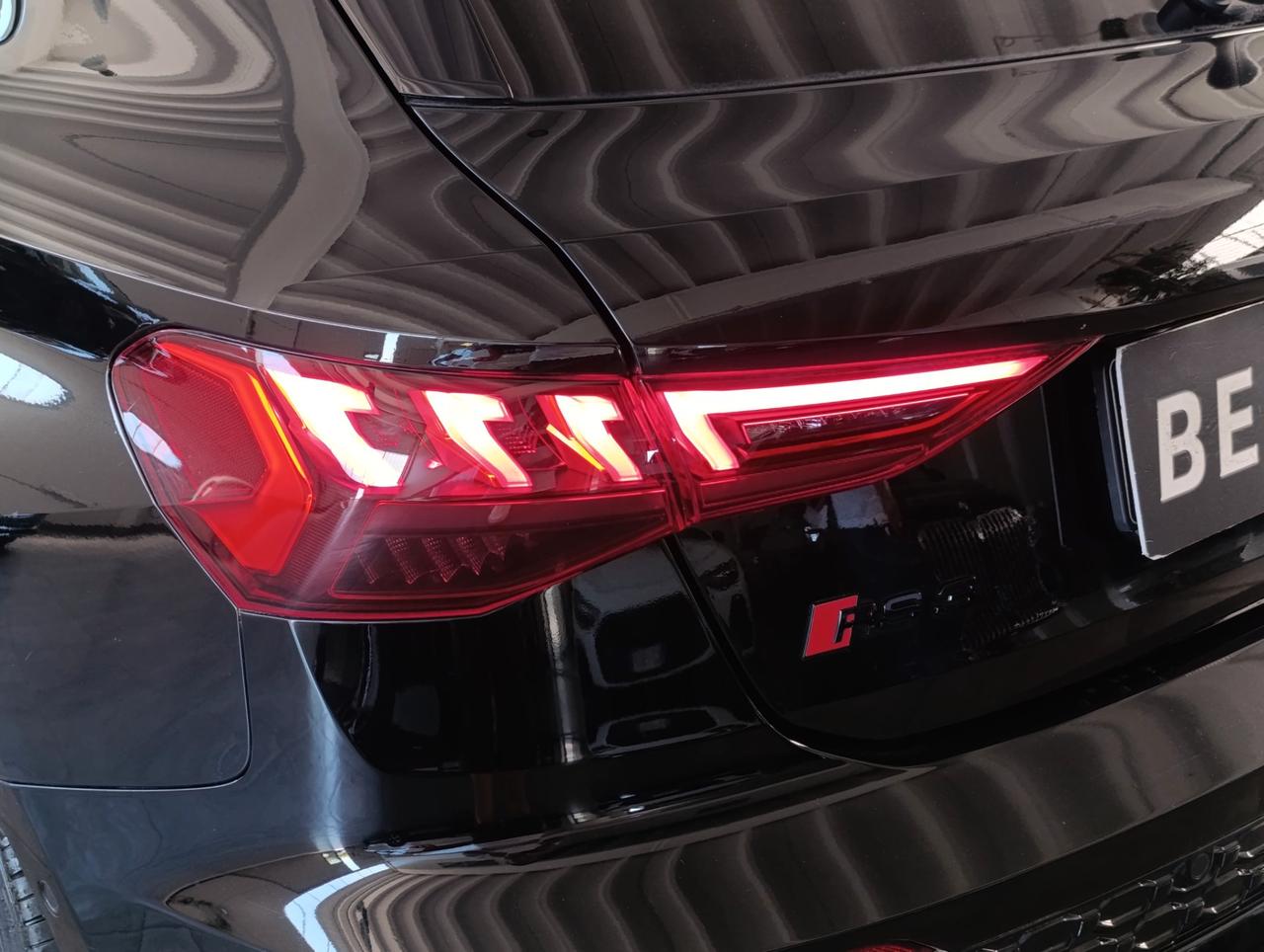 Audi RS3 Sportback 2.5 tfsi quattro s-tronic