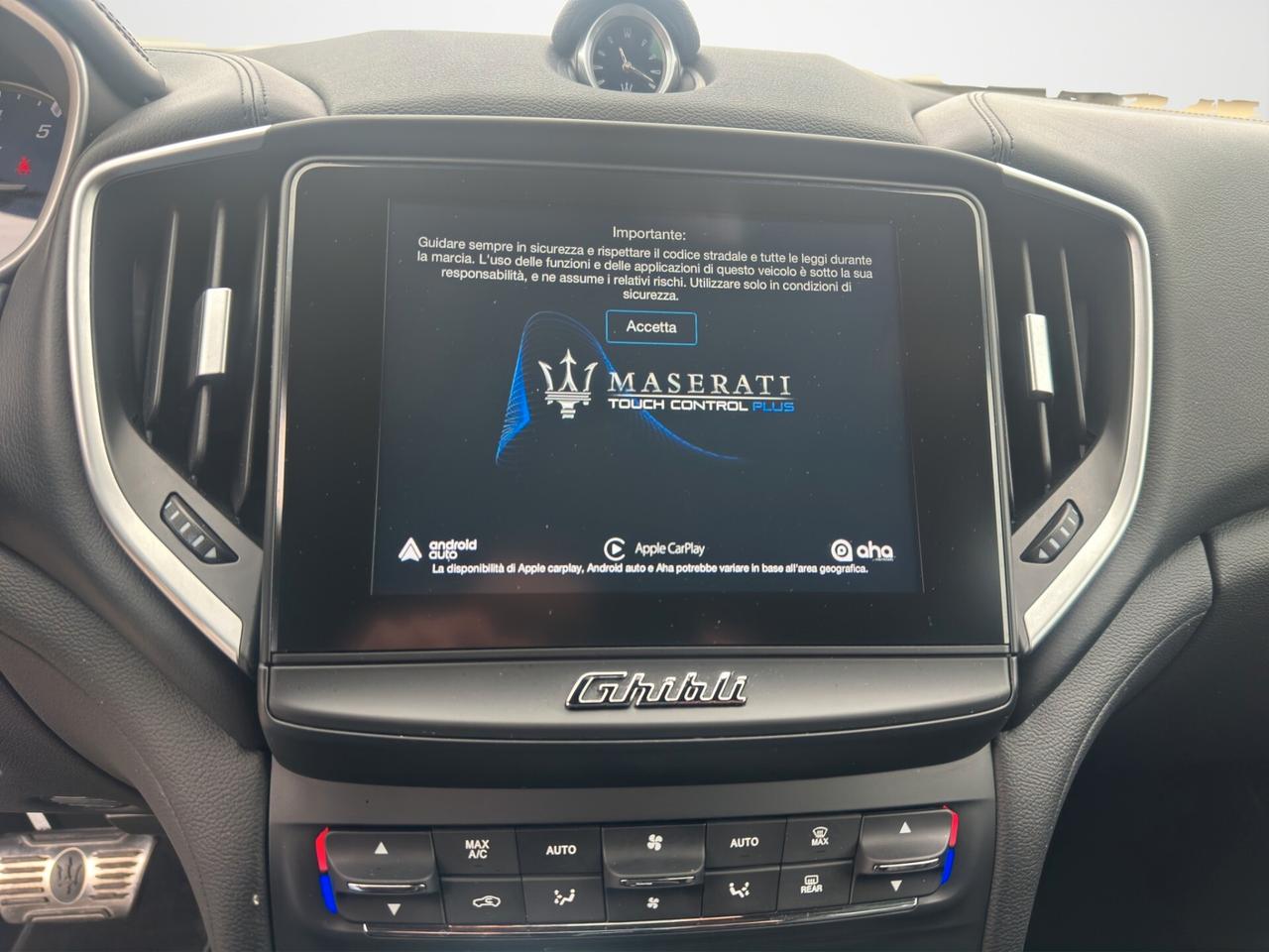 Maserati Ghibli V6 430 CV Gransport