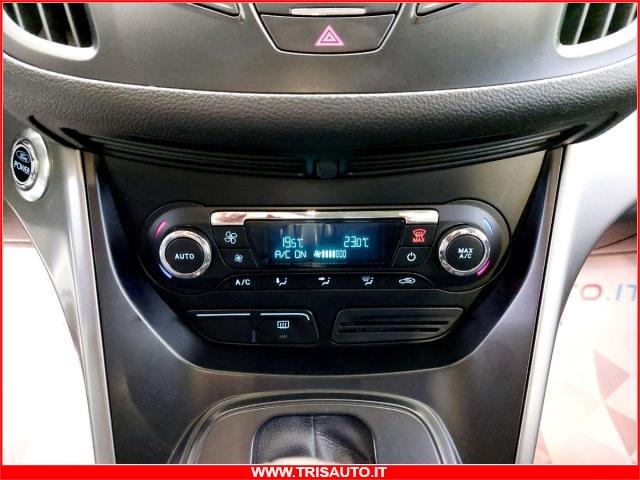 FORD Kuga 2.0 TDCI Aut. 4WD Plus NEOPATENTATI (LUCI DRL LED+NAVI)