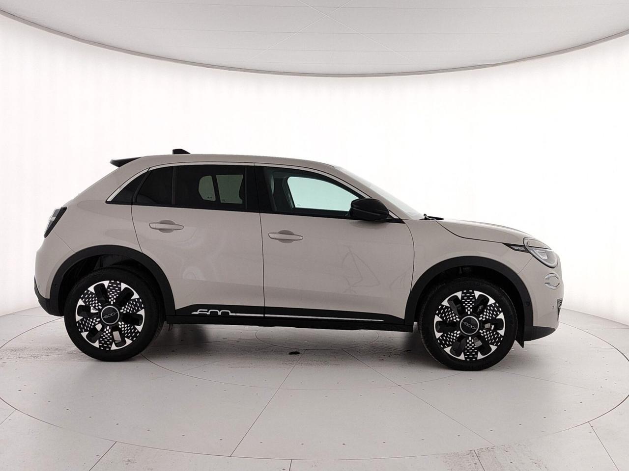 Fiat 600 Hybrid 100 CV DCT MHEV La Prima