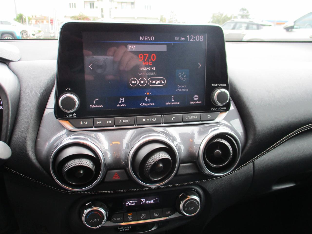 Nissan Juke 1.0 DIG-T 114 CV N-Connecta