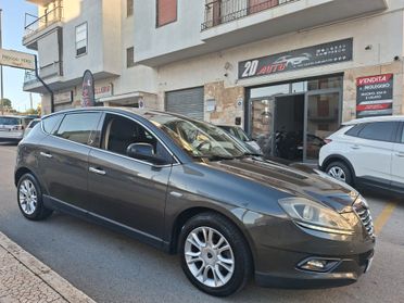 Lancia Delta 1.6 MJT Silver * Alcantara * garantita 12 mesi