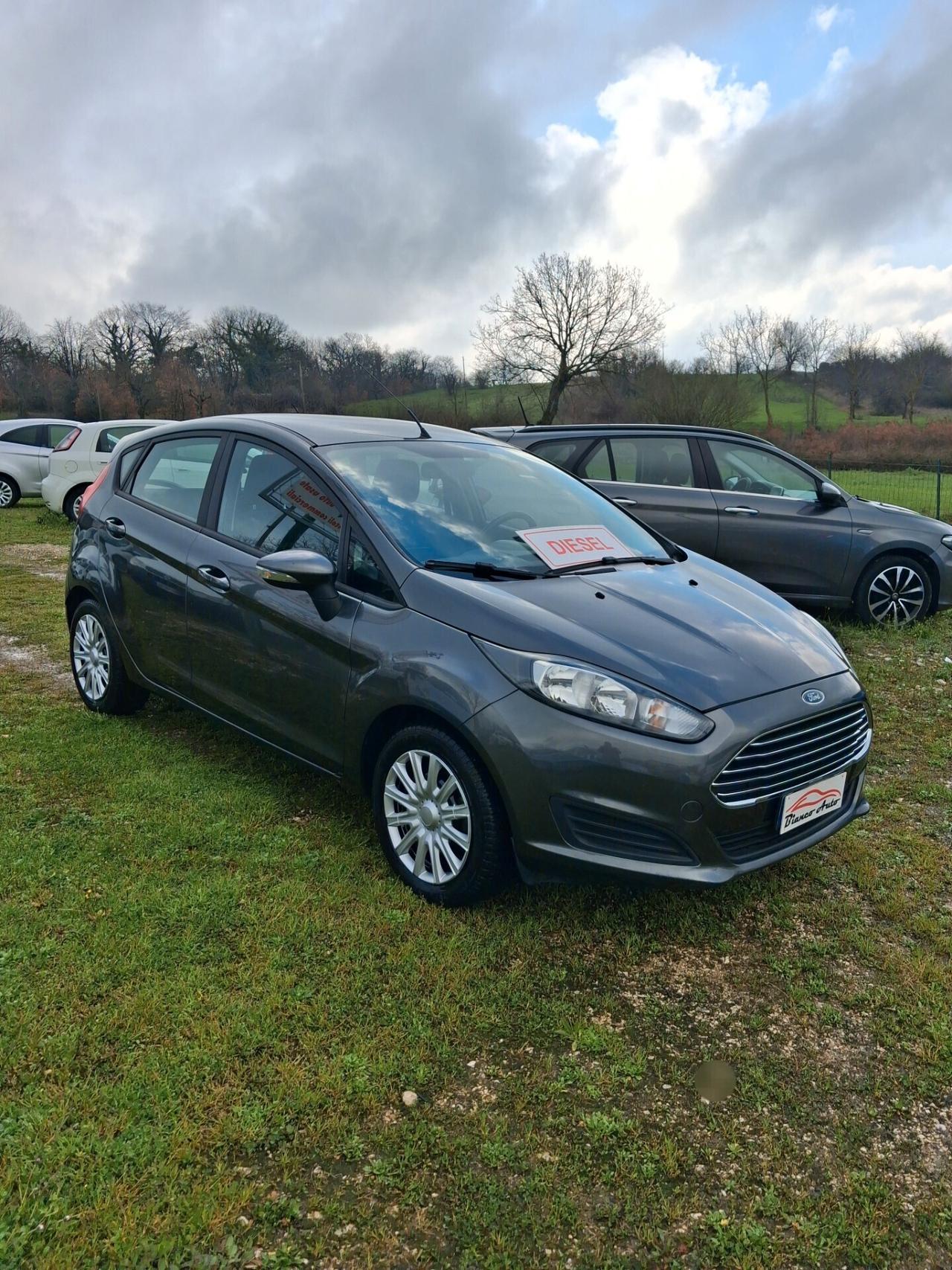 Ford Fiesta 1.5 TDCi 95CV 5porte