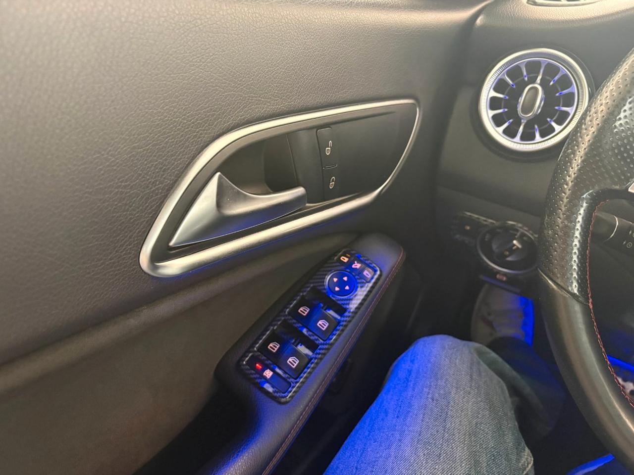 Mercedes-Benz CLA 250 50 Automatic Premium