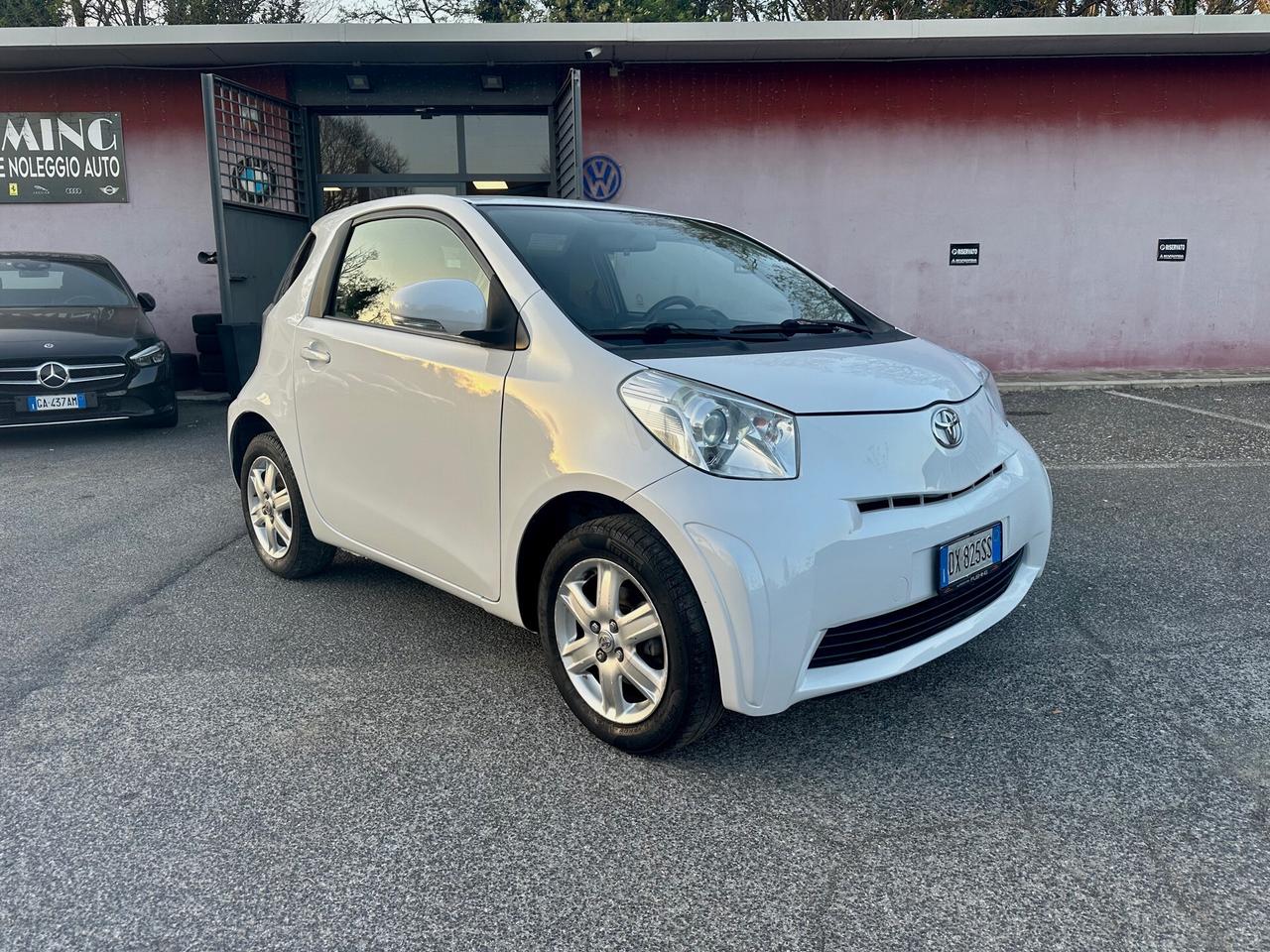 Toyota iQ 1.0 Multidrive Aut. Cerchi Permute Rate GARANTITA