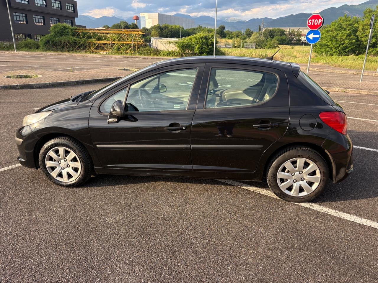 Peugeot 207 1.4 HDi*XNEOPATENTATI*2007*PERFETTA