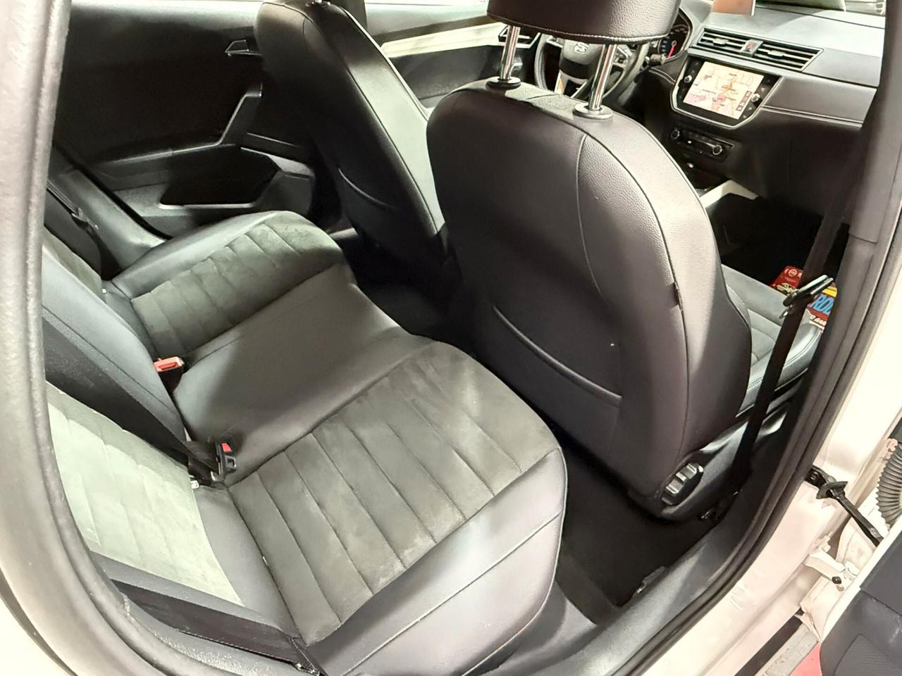 Seat Arona 1.0 TGI FR 90cv - 2019