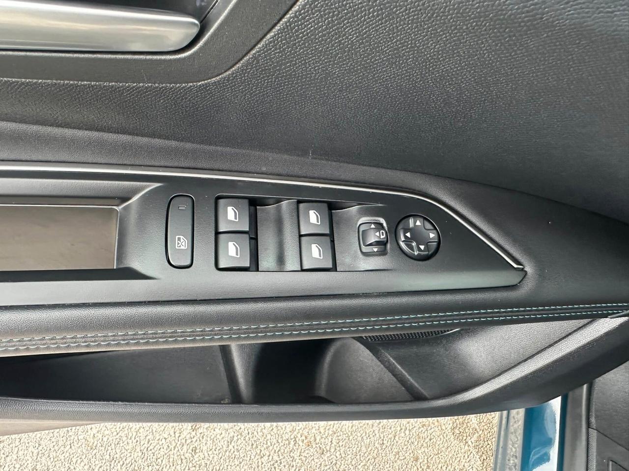 Peugeot 3008 BlueHDi 130 S&S EAT8 Allure Pack