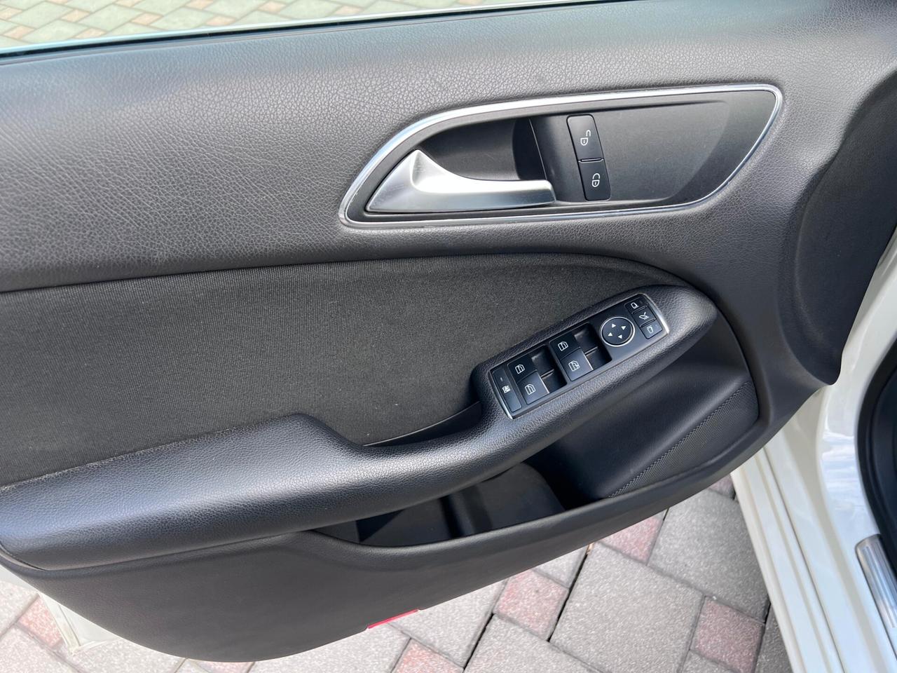 Mercedes-benz B 180 CDI BlueEFFICIENCY Executive