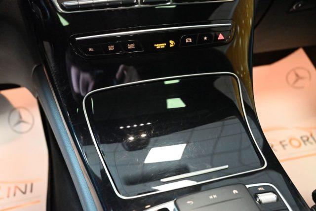 MERCEDES-BENZ GLC 300 e 4MATIC EQ-POWER AMG PREMIUM PLUS TETT.RADAR FULL