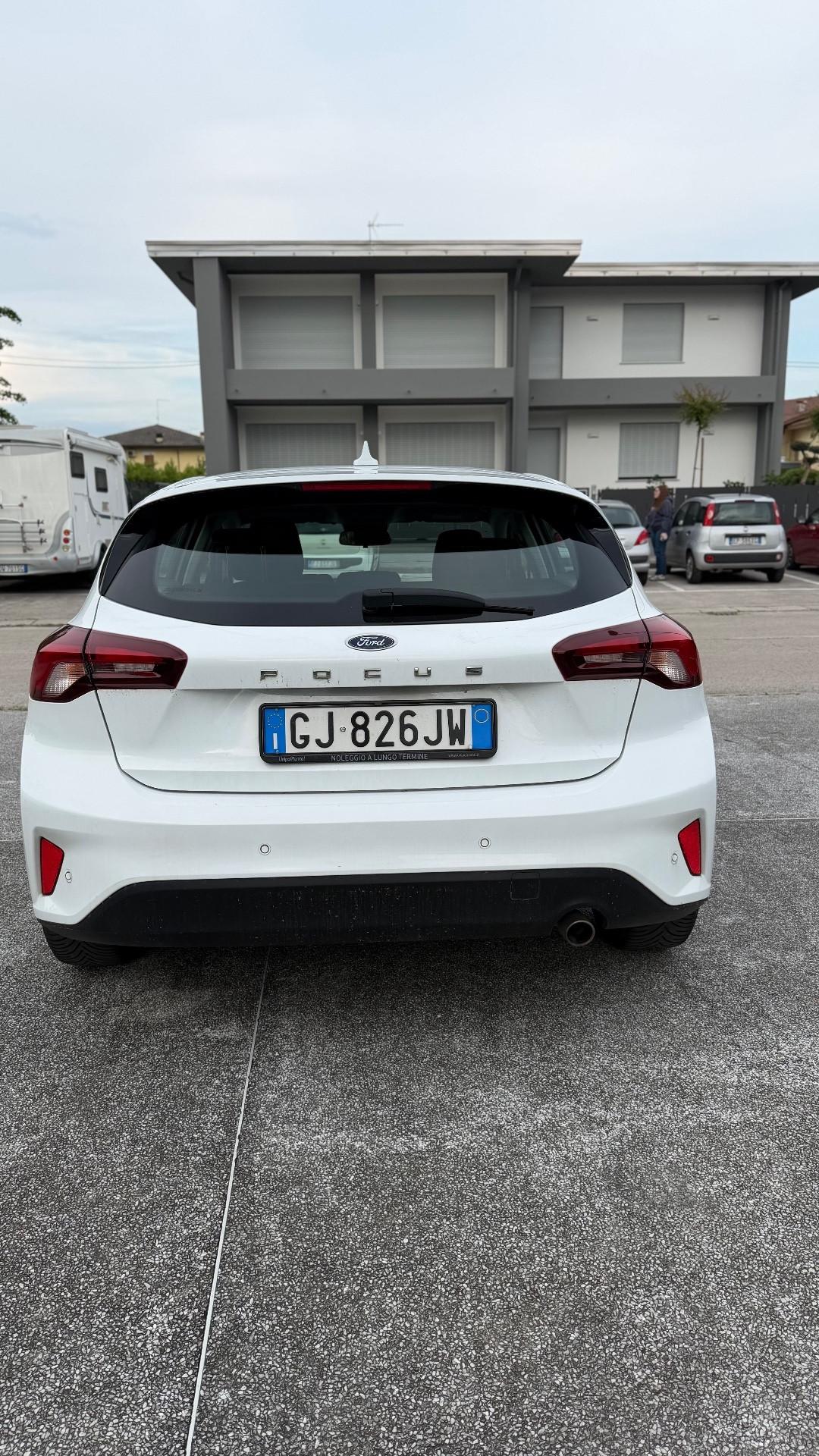 Ford Focus 1.5 EcoBlue 120 CV 5p. Si neopatentati