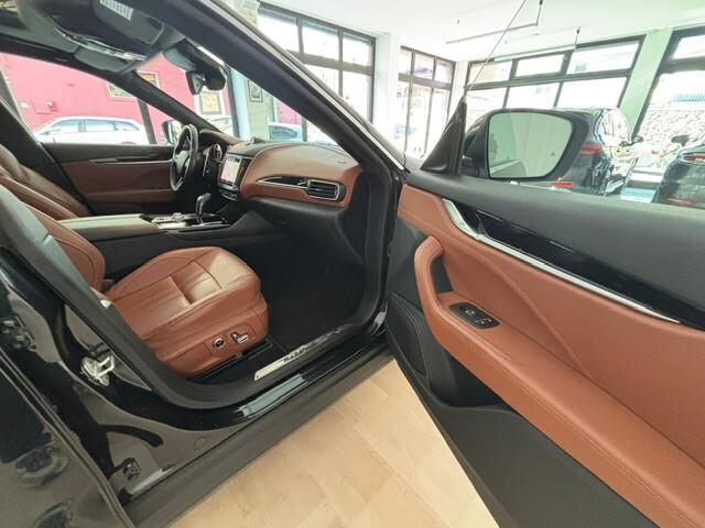 Maserati Levante 3.0d V6 Gransport 250cv Q4