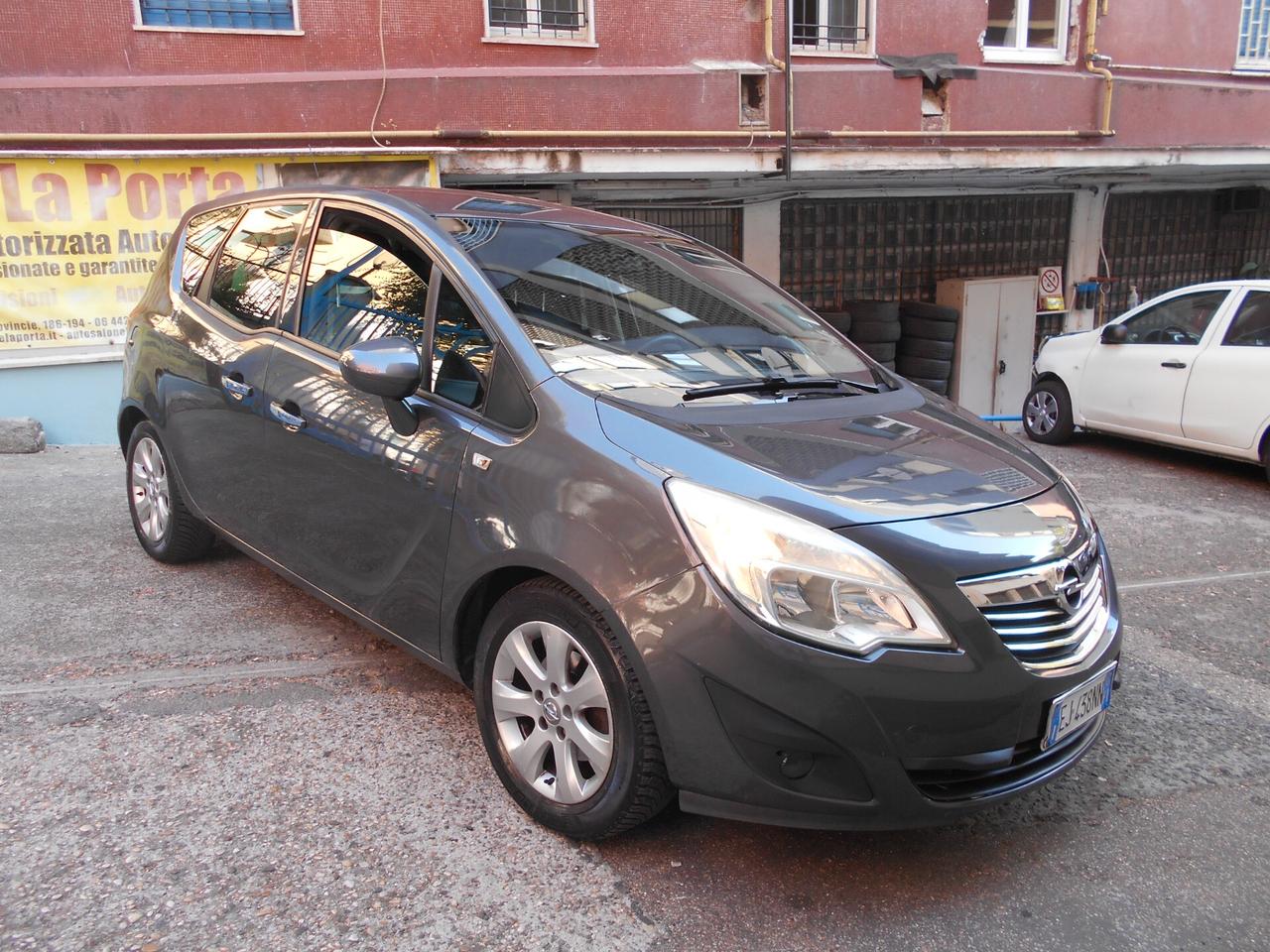 Opel Meriva 1.3 CDTI 95CV ecoFLEX Cosmo