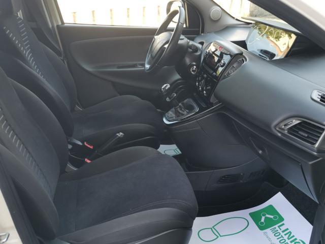 LANCIA Ypsilon 1.2 69 CV 5 porte S&S Gold - OK NEO PATENTATI