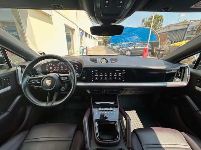 Porsche Cayenne Coupé 3.0 V6 E-Hybrid SUBENTRO LEASING