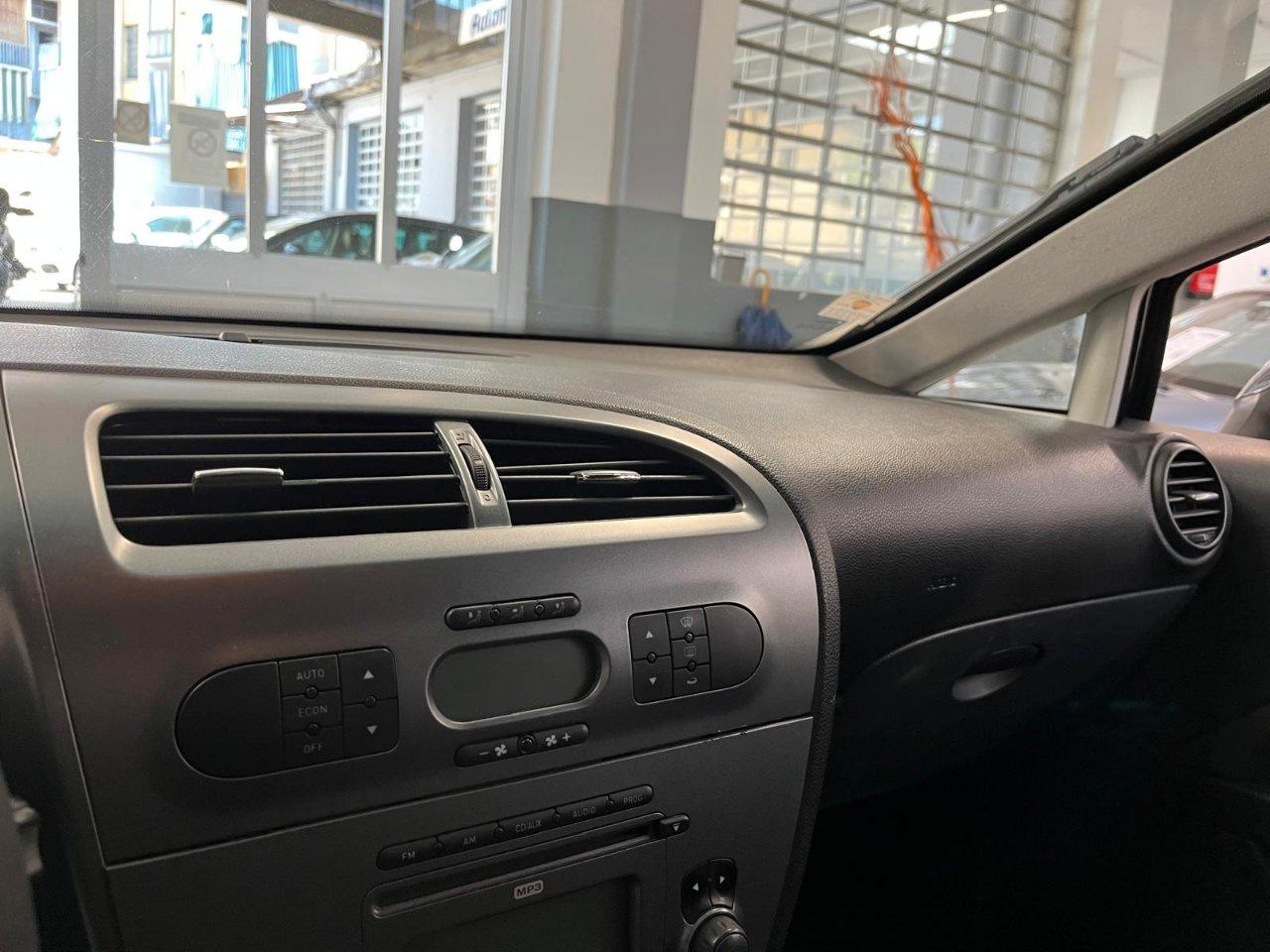 Seat Leon 5 Porte Leon 1.6 Style (stylance)