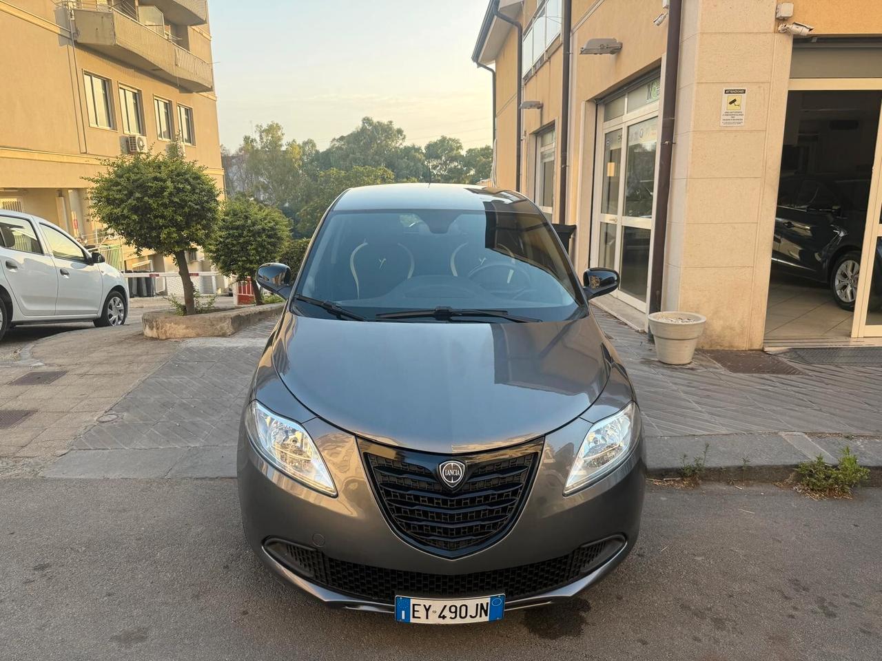 Lancia Ypsilon 1.2 69 CV 5 porte Elle