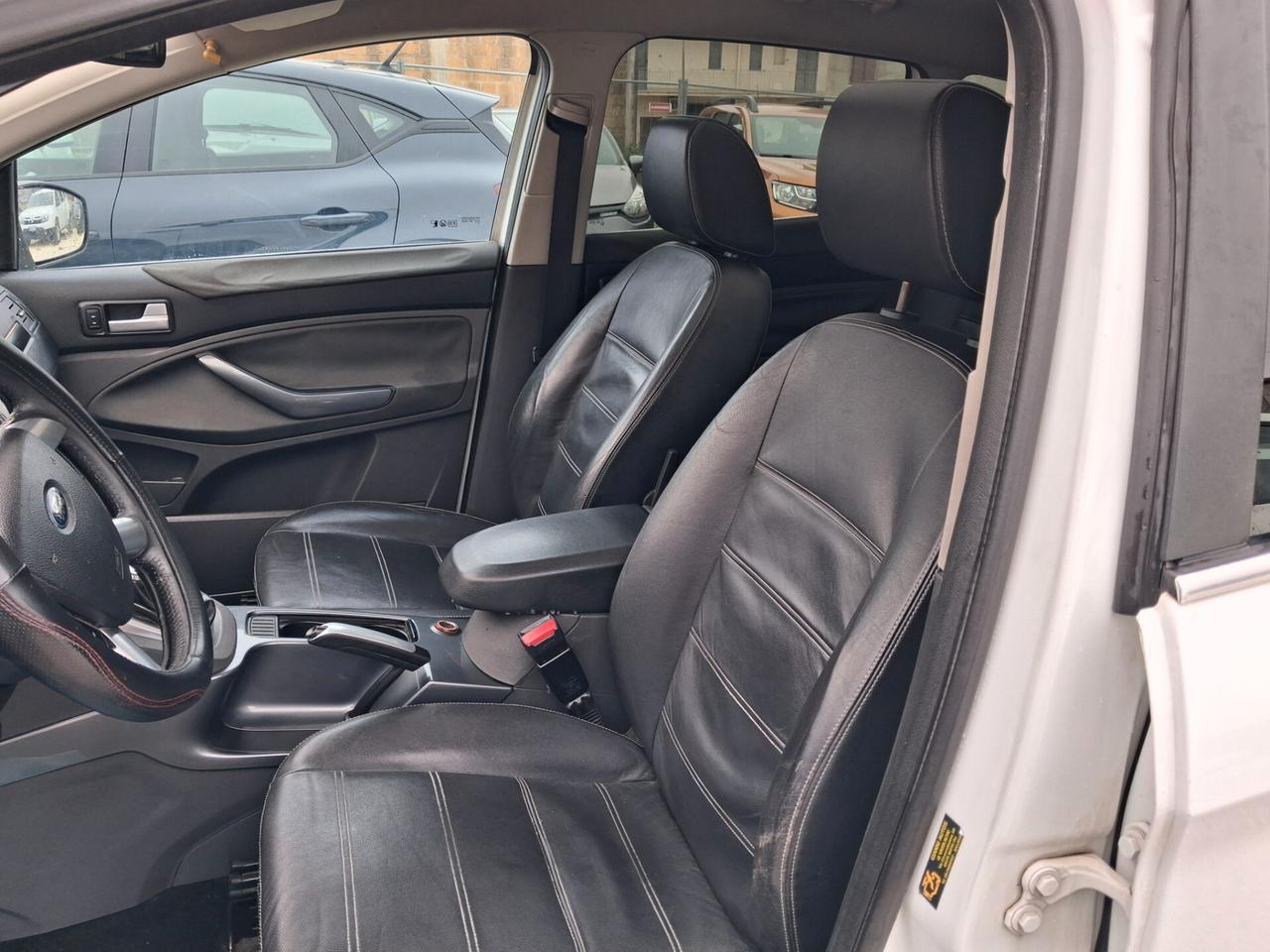 Ford Kuga 2.0 TDCi 136 CV 4WD Titanium DPF