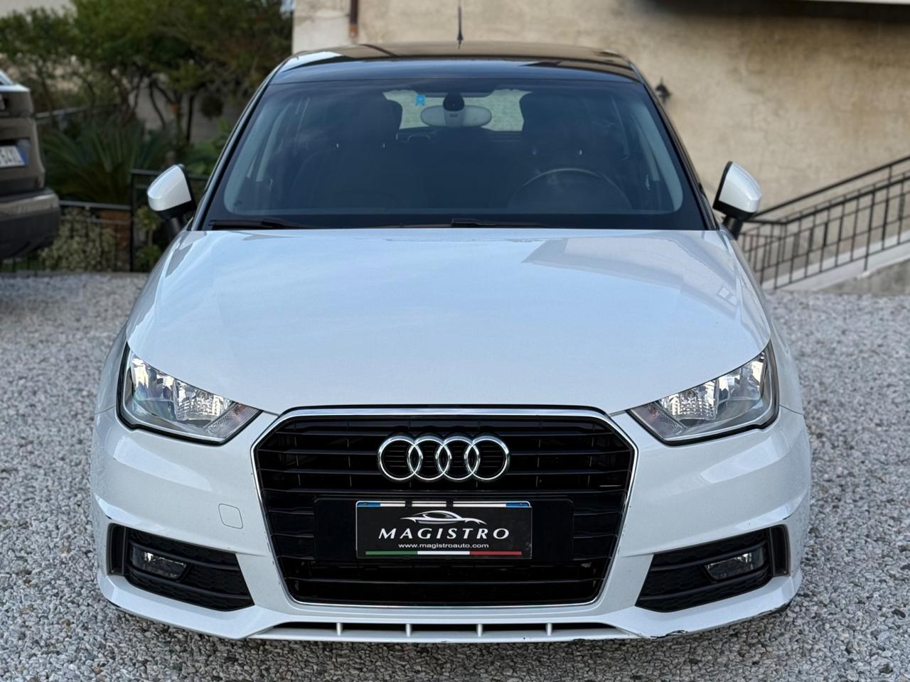 AUDI A1 Sportback S-line 1.0 TFSI 95 CV NEOPATENT.