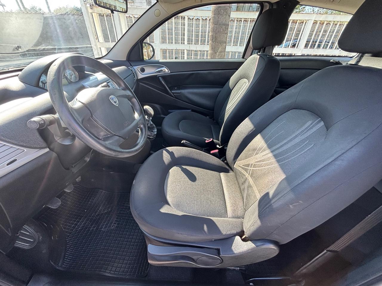 LANCIA YPSILON 1.2 BENZINA 69CV 2011