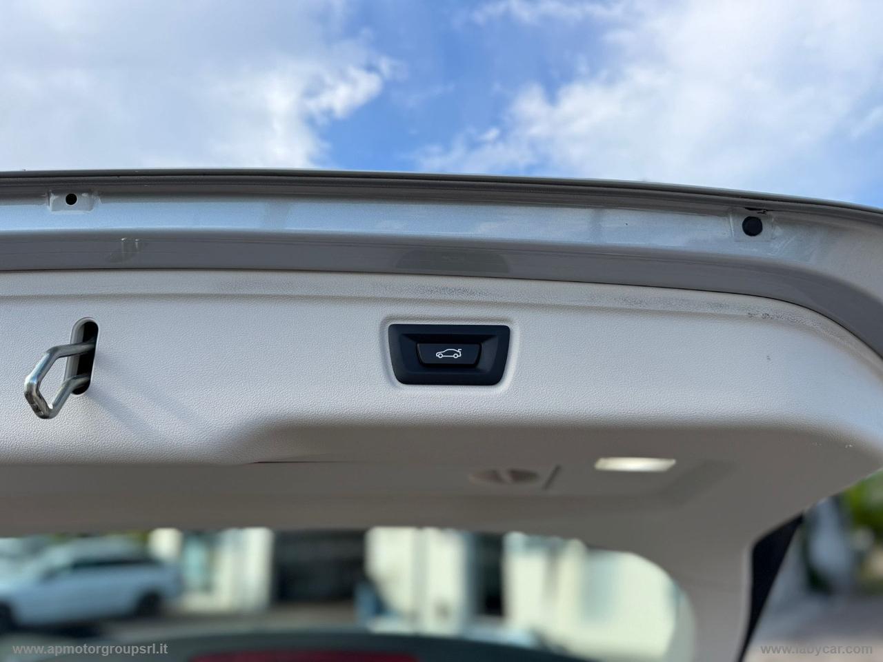BMW 320d 48V Touring Sport AUTO