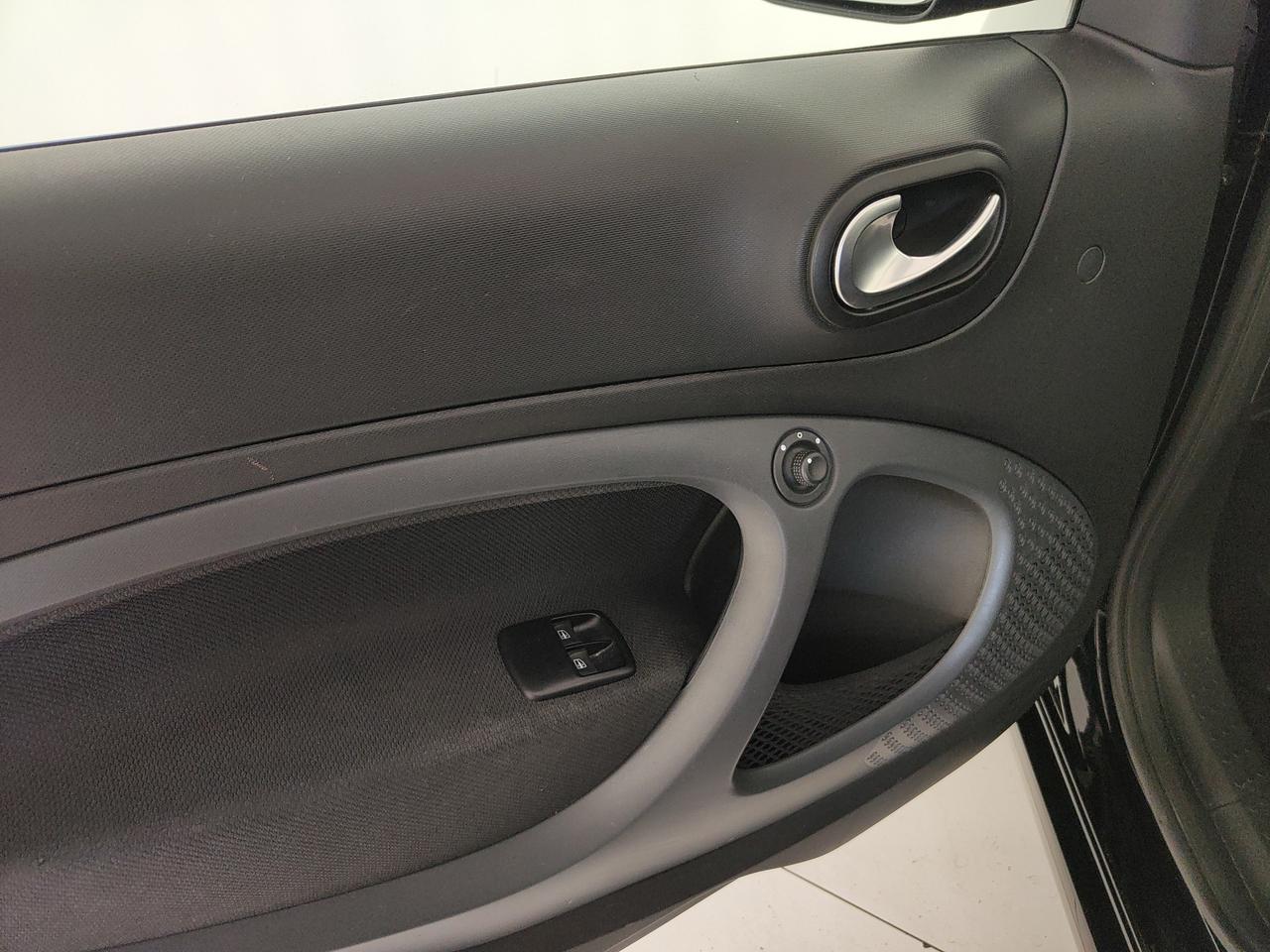 SMART Fortwo Cabrio eq Passion 4,6kW