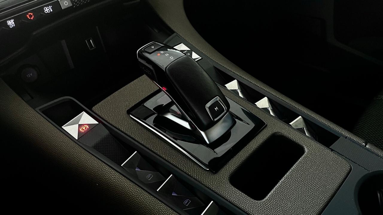 N1 DS7 CROSSBACK 1.5 GRAND CHIC CROSSBACK 130 CV - FULL LED, VIRTUAL COCKPIT, NEOPATENTATI