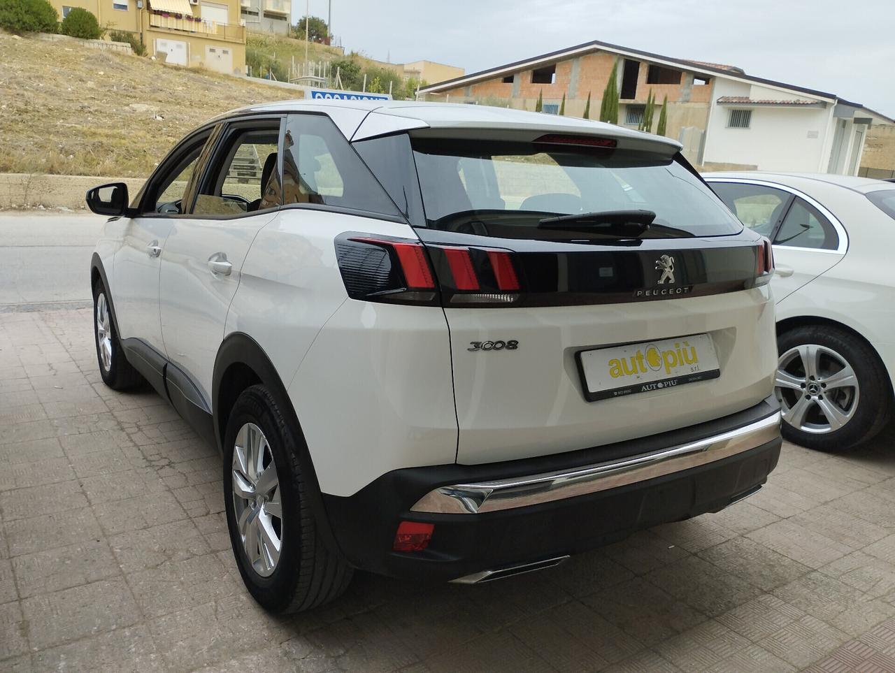 Peugeot 3008 BlueHDi 120 S&amp;S Business