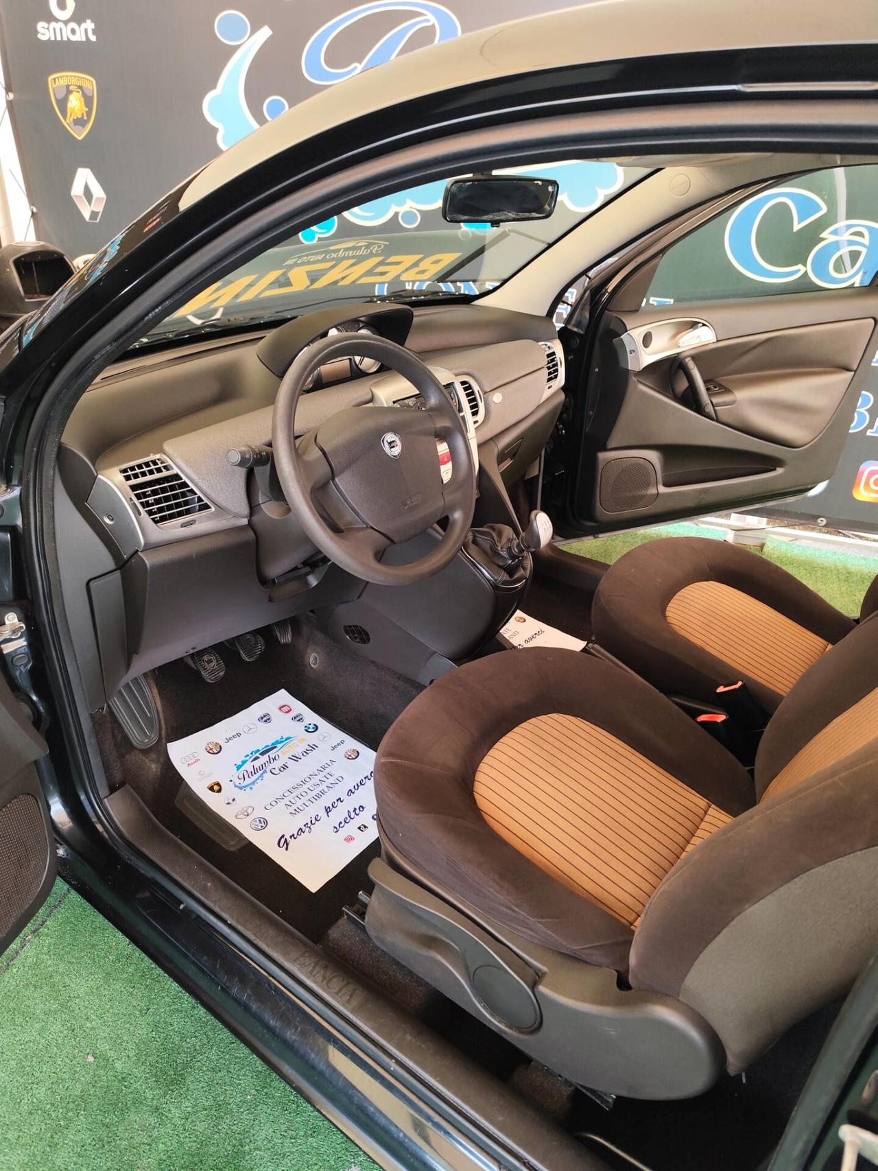 Lancia Ypsilon 1.2 benzina