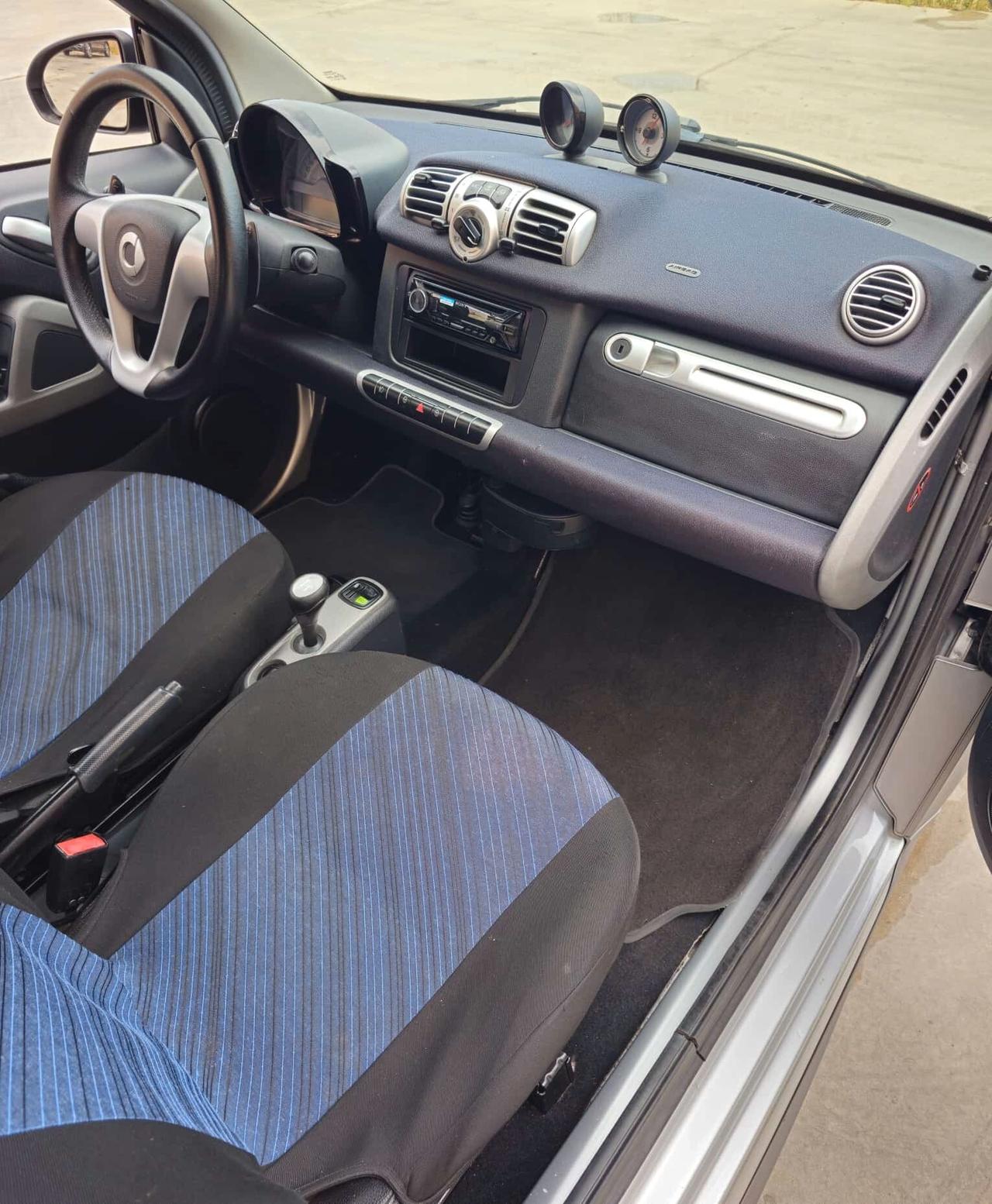 Smart ForTwo 1000 52 kW MHD coupé passion