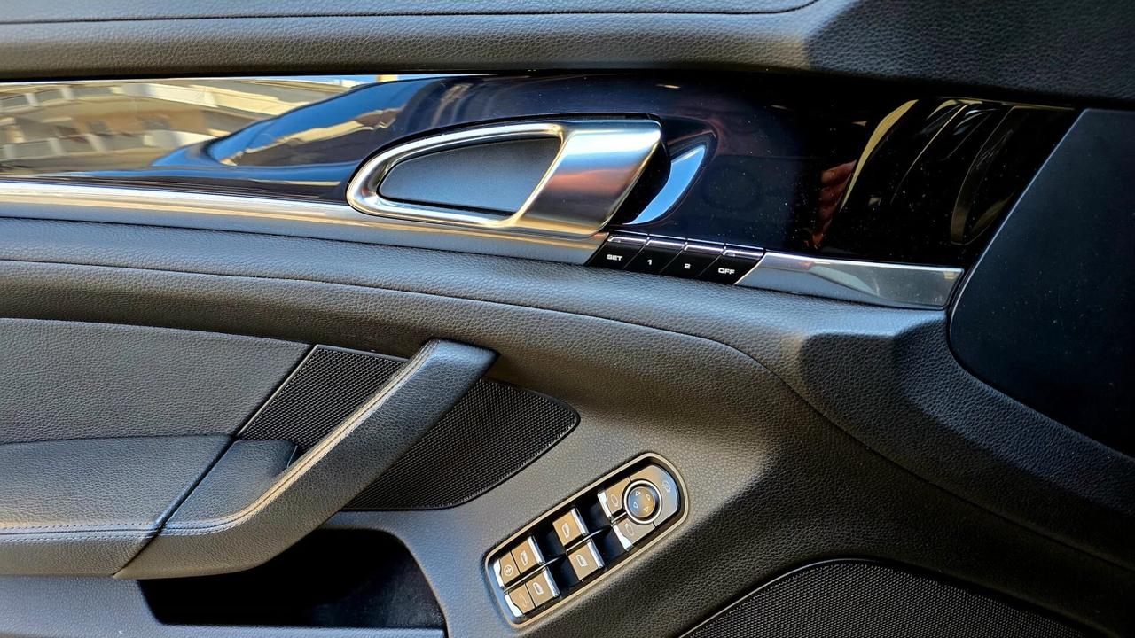 PORSCHE PANAMERA 3.0 D 250cv PLATINUM EDITION
