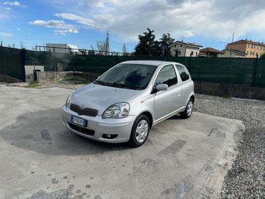 Toyota Yaris 1.0i 16V cat 3 porte Sol euro 4. Benzina neopatentati