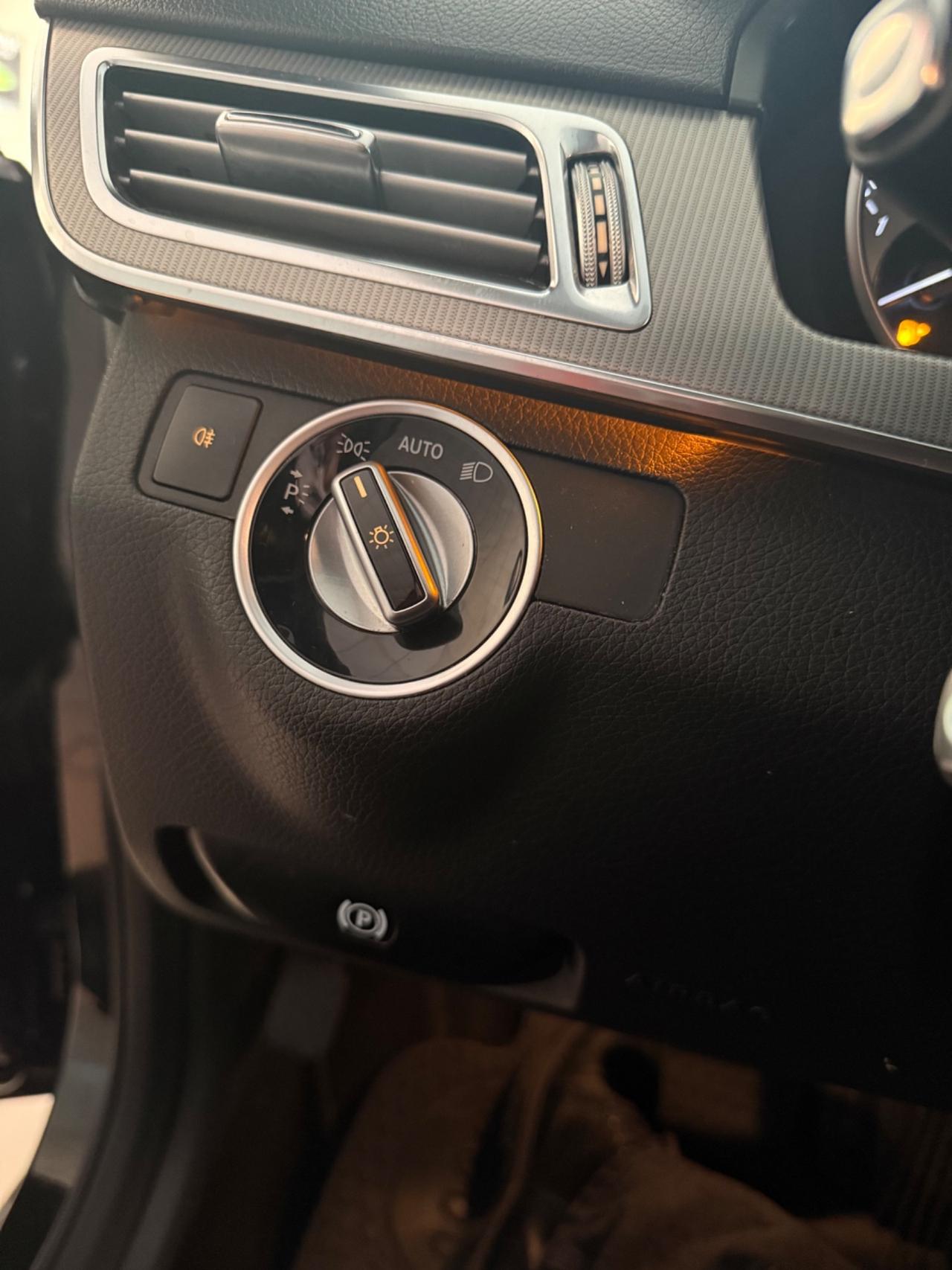 Mercedes-benz E 220 BlueTEC S.W. Automatic Premium