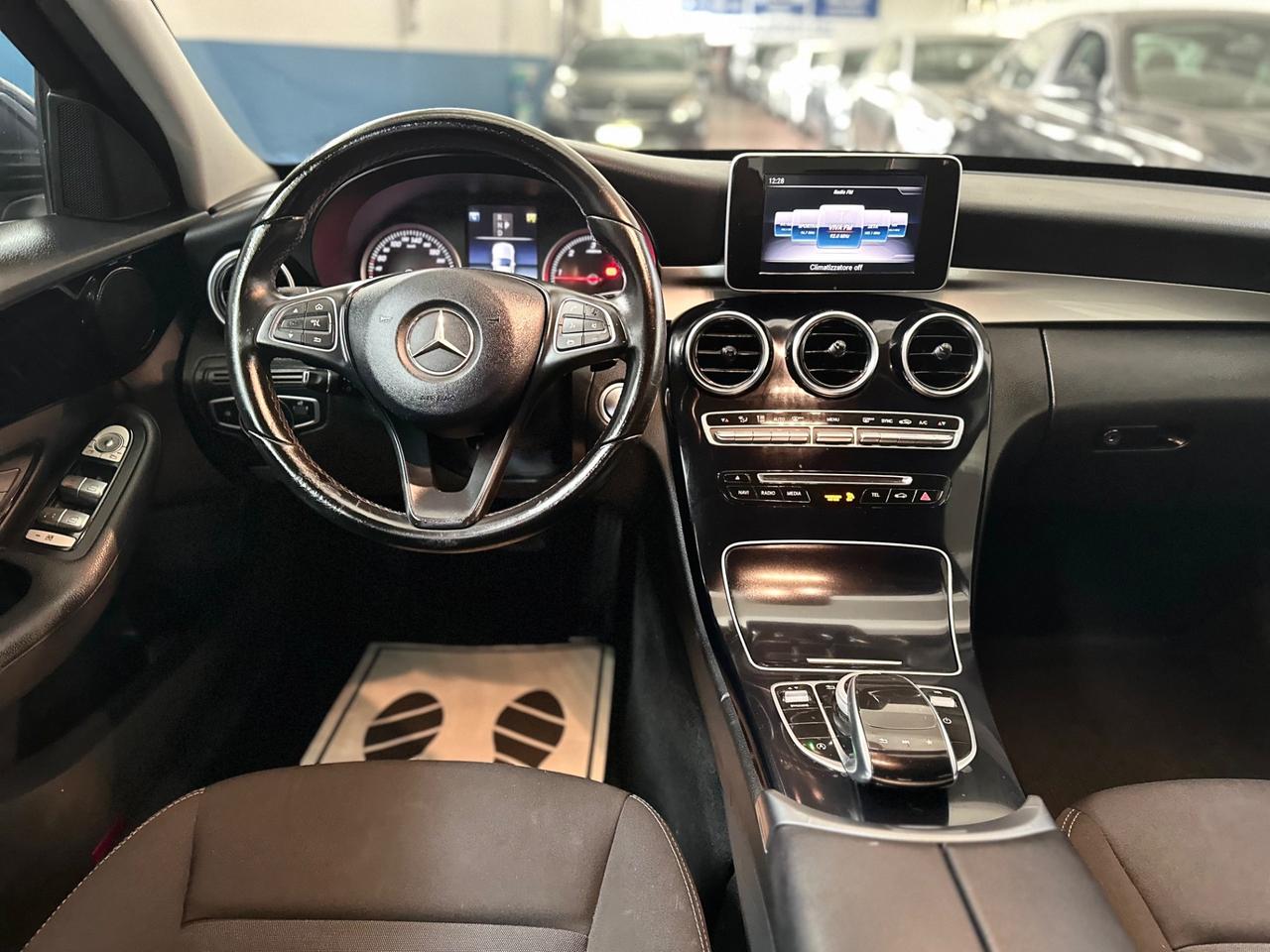 Mercedes-benz C 220/automatic/2018premium sport