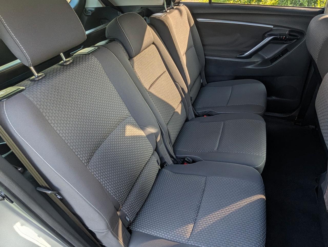 Toyota Verso 1.6 Style 7 posti UNICO PROPRIETARIO TAGL. CERT.