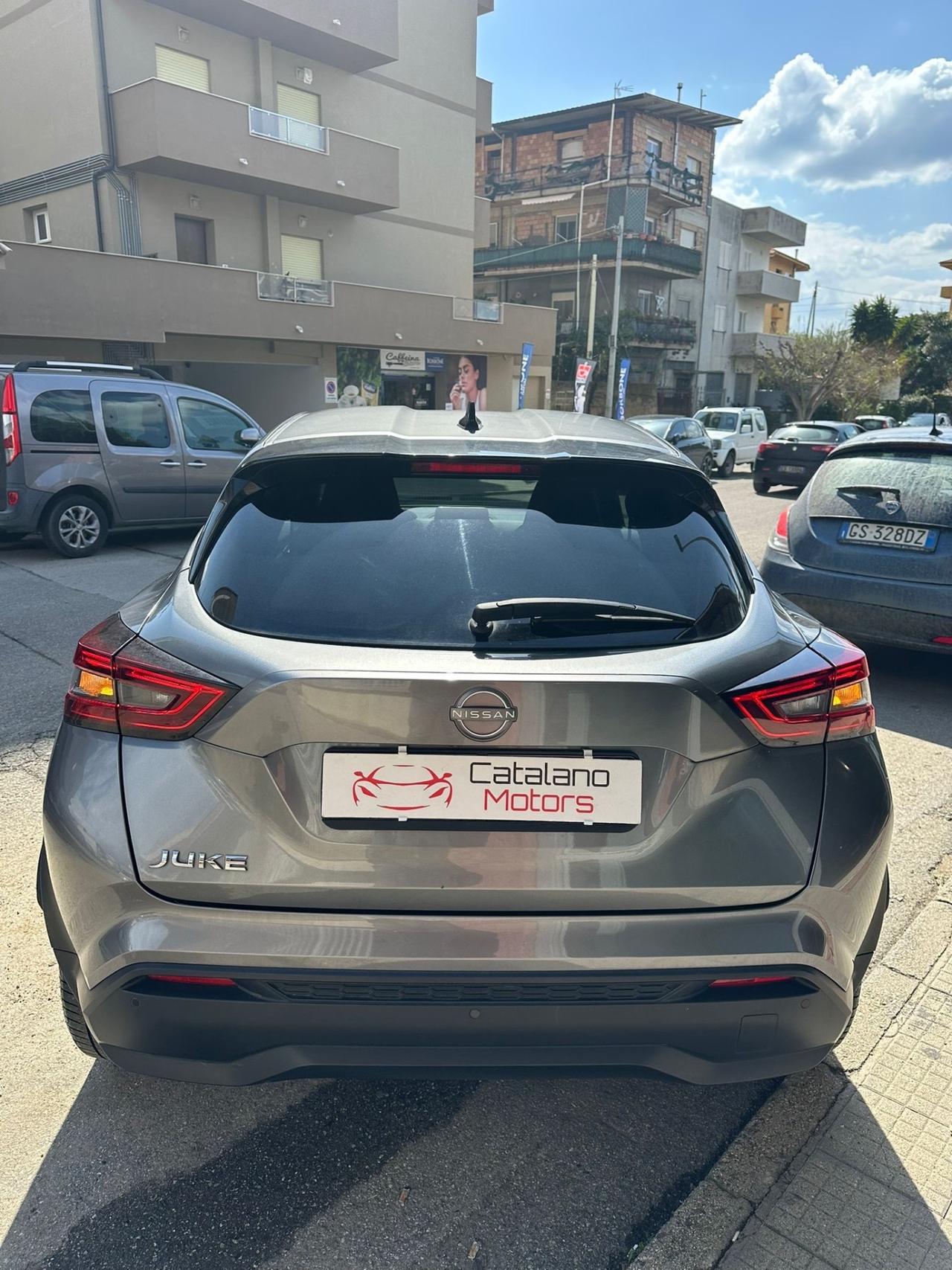 Nissan Juke 1.0 DIG-T 114 CV DCT N-Connecta