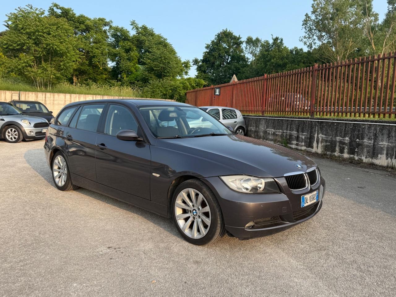 Bmw 320 320d cat Touring Attiva