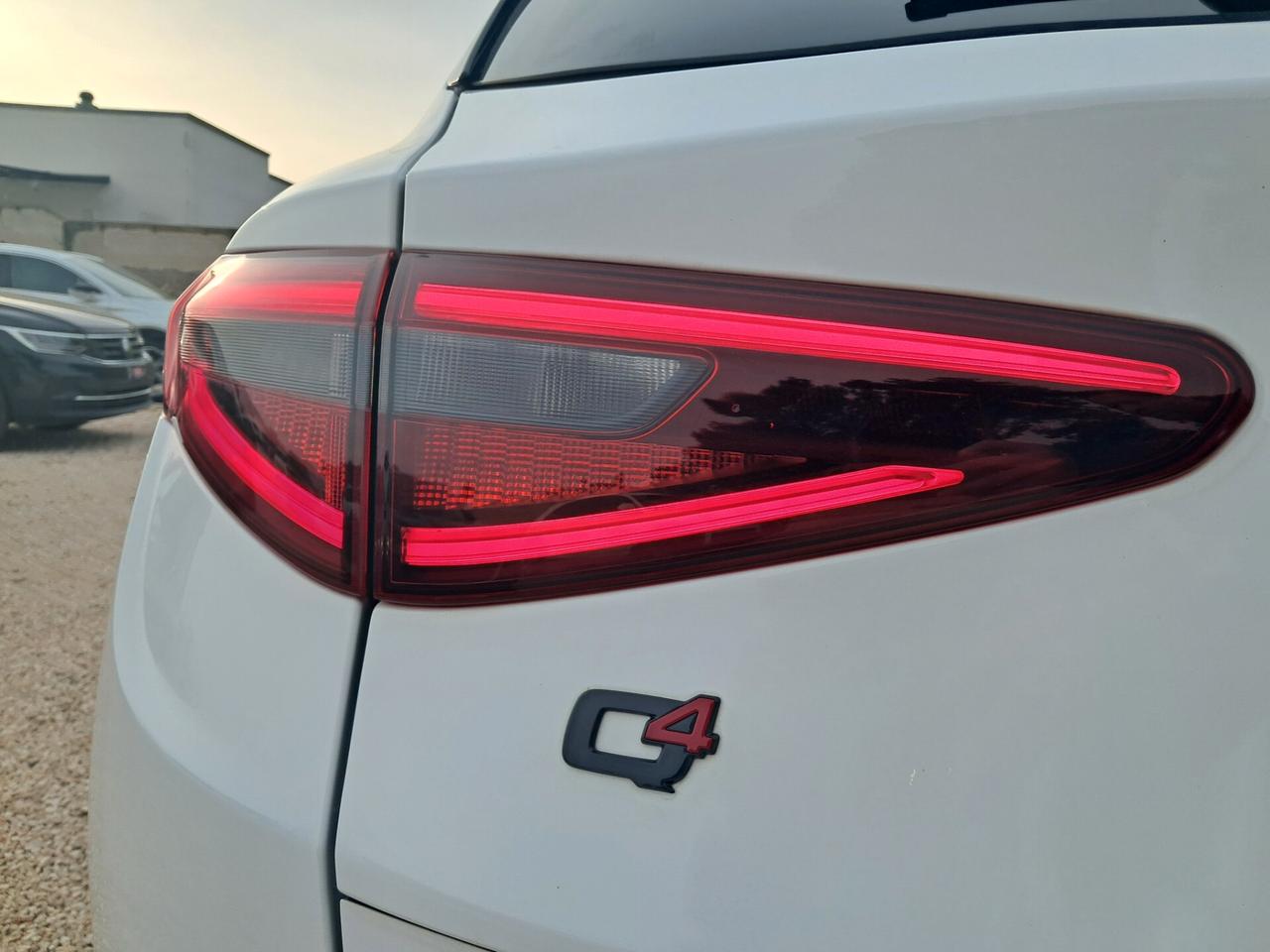 A. R. Stelvio VELOCE-210CV *Q4*TETTO*PELLE*CERCHI20