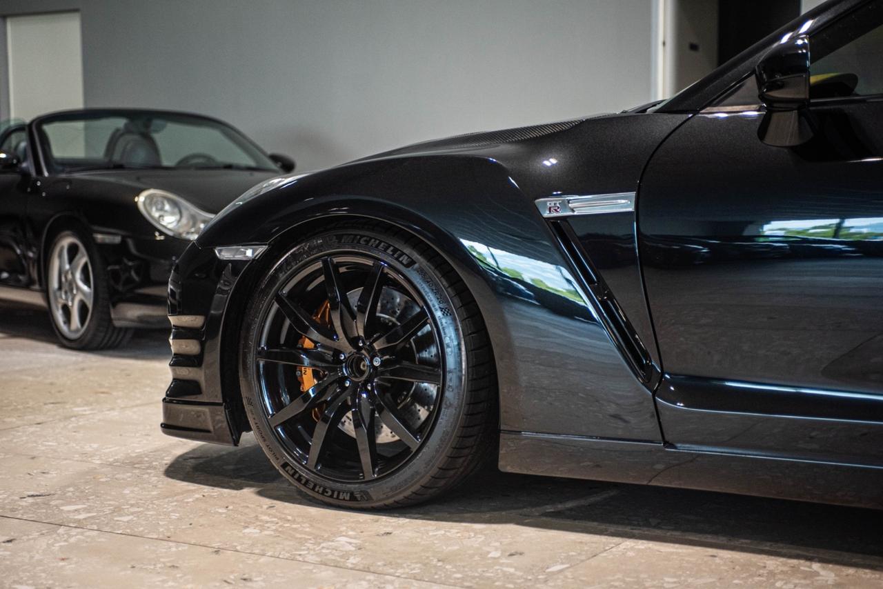 Nissan GT-R 3.8 V6 Black Edition